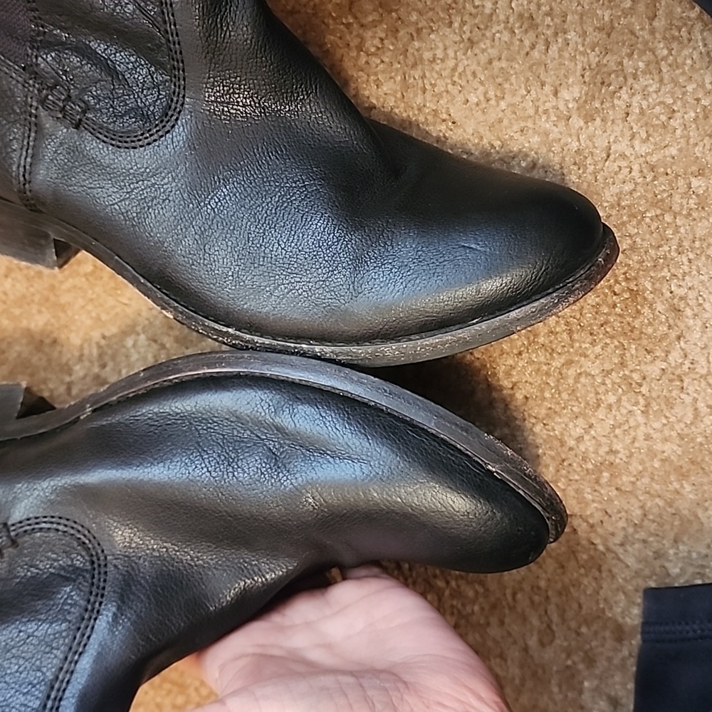 Frye Molly Gore Short Ankle Boots Black Leather W 7 1/2 - Picture 13 of 13